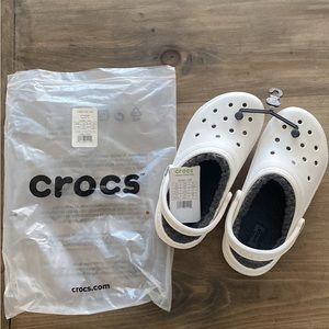 Brand new white lined furry Crocs men's 6/ women's 8